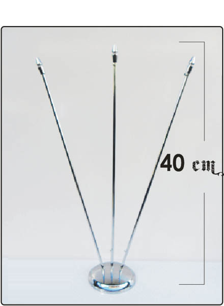 &Beta;ά&sigma;&eta; &nu;ί&kappa;&epsilon;&lambda; - &Tau;&rho;&iota;&pi;&lambda;ό &kappa;&omicron;&nu;&tau;&alpha;&rho;ά&kappa;&iota;